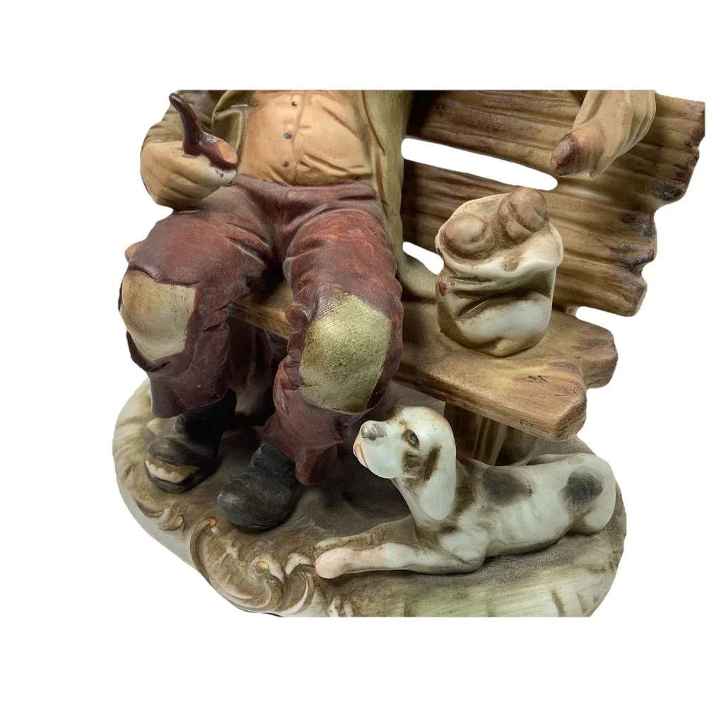HOBO Bench‎ Pipe Dog Fine Quality Porcelain Very Nice!